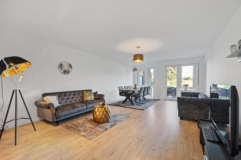 3 Zimmer Eg Wohnung Direkt Am Kurpark Bad Aibling Exterior photo